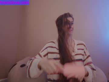 webcam girl chroniclove capture image #2157787