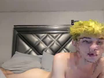 webcam man gayndepressed capture image #2684075