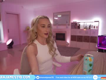 webcam girl hannahjames710 capture image #1528610
