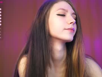 webcam girl angels_kiss capture image #2649570