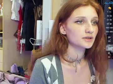 webcam girl foxystephanie1111 capture image #2621791