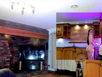 webcam girl littlee33 capture image #2079195