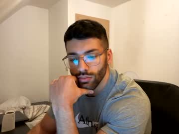 webcam man rogan1604 capture image #827468