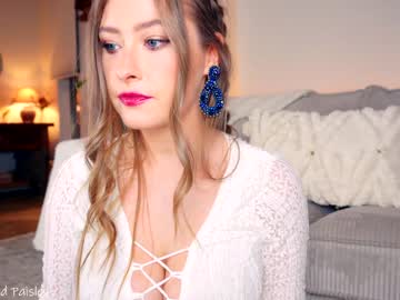 webcam girl x_lily_x capture image #1885985