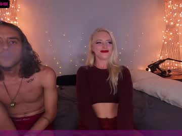 webcam couple jinxy_moans capture image #700721