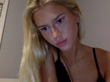 webcam girl seraphinamonroe capture image #3972601