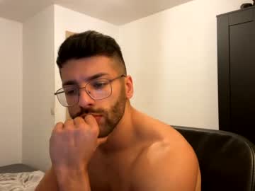 webcam man rogan1604 capture image #806310