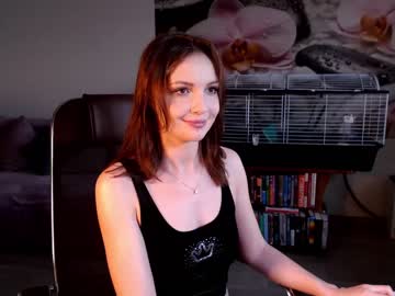webcam girl jennycutey capture image #918681