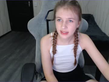 webcam girl kylie_mine capture image #2832550