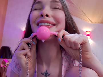 webcam girl immature_babyy capture image #1660142