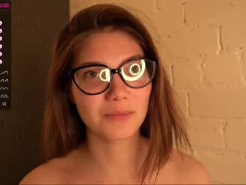 webcam girl crystalreves capture image #1792475