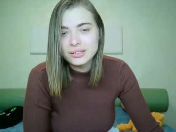 webcam girl francheska___ capture image #1803311