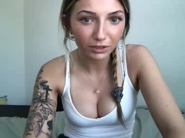 webcam girl emiefox2 capture image #4088077