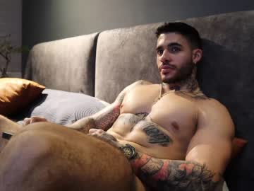 webcam man dominic_sullivan1 capture image #2019504