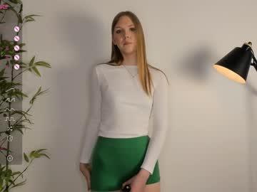 webcam girl maecurson capture image #4001401