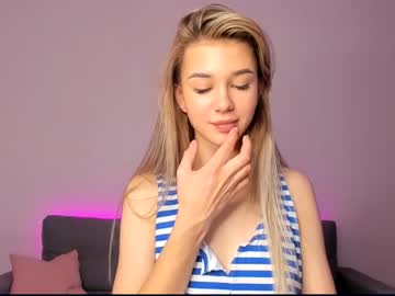 webcam girl holly____ capture image #3188257
