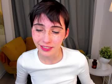 webcam girl helenblash capture image #3292745