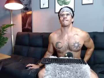 webcam man bless_my_neighbor capture image #1405638