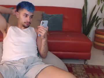 webcam man fratguysonline capture image #3672005