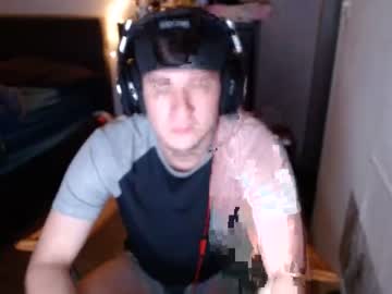 webcam man cummallredy capture image #1987131
