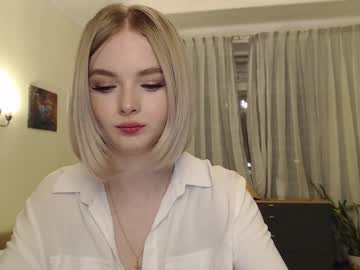 webcam girl yvaine777 capture image #828343