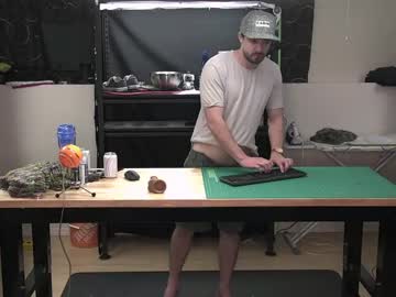 webcam man brad_bounce capture image #2117348