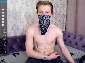 webcam man nathan_muscle_boy capture image #3489775