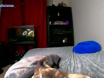 webcam girl milkyredclover capture image #825014