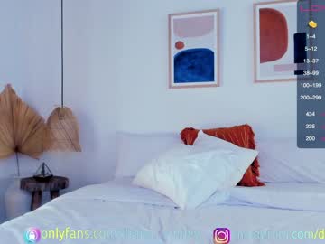 webcam girl diana_smiley capture image #1289793
