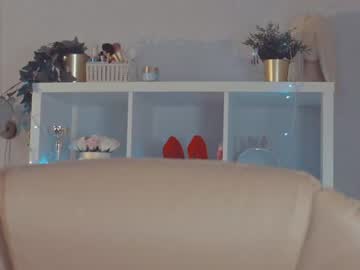 webcam girl mia_milagros capture image #1319437