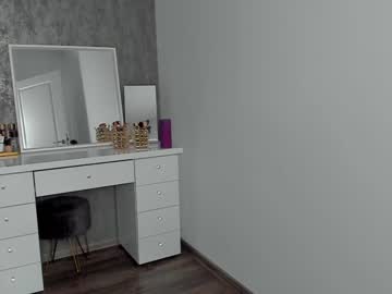 webcam girl moniqueeass capture image #1410620