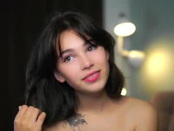 webcam girl neroliamara capture image #4038614