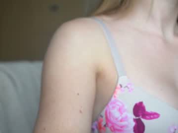 webcam girl artoftease capture image #1992811