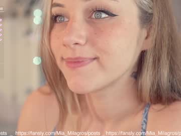 webcam girl mia_milagros capture image #2224119