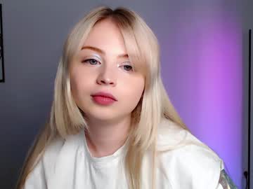 webcam girl shy_blondiee capture image #3763879