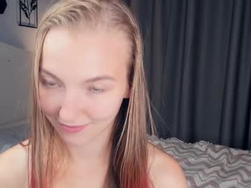 Cam for fluttery_talk