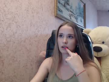 webcam girl ariana_777 capture image #1637182