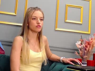 webcam girl selenaobrien capture image #710992