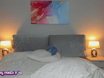 webcam girl your__voice capture image #1992672
