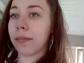 webcam girl swall0wingsw0rds capture image #3928882
