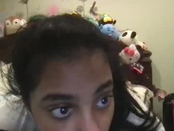 webcam girl lilpocketpussy666 capture image #3987565