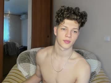 webcam man manya_sanush capture image #1428319