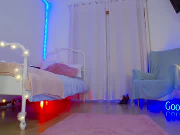 webcam girl angel_danm_milf capture image #1363396