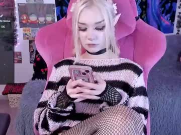 webcam girl broodmommyy3 capture image #4093017