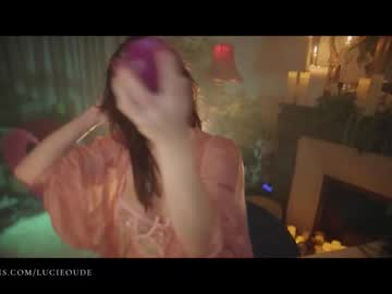 webcam girl lucieoude_ capture image #3379697