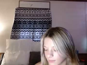 webcam girl lily_marieee capture image #3740780