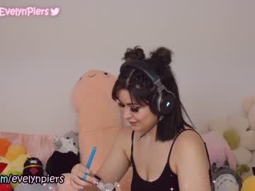 webcam girl evelynpiers capture image #284379