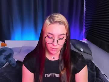 webcam girl jennifermoonlight capture image #4041487