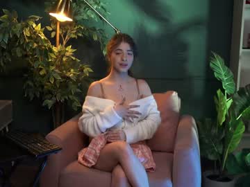 webcam girl yours_lola capture image #1337624