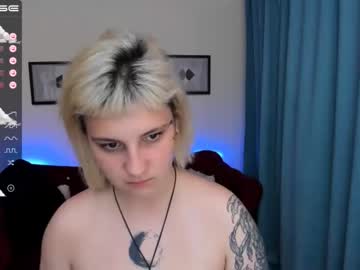 webcam girl yolandi_toit capture image #2295122